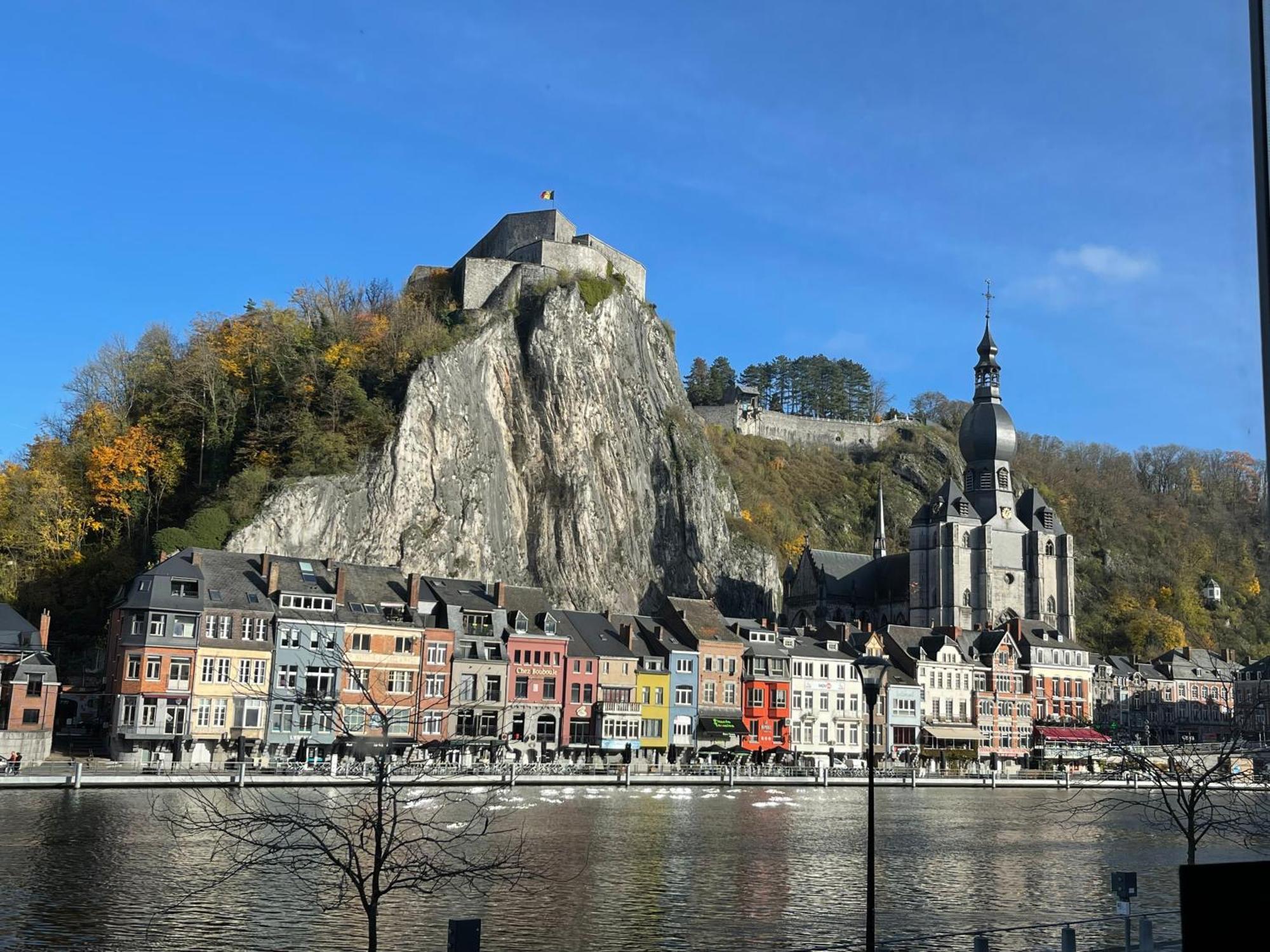 La Belle Etable Bed and Breakfast Dinant Exteriör bild